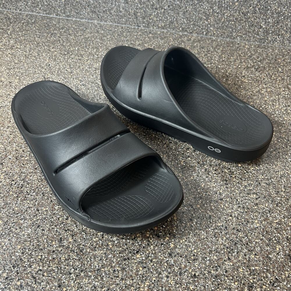 OOFOS Summer Rubber Sandals Mens Sz 9 All Black Comfort Slides Slip On Womens 12
